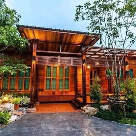 Areeya Phubeach Resort Wooden House Ban Chong Phli Extérieur photo