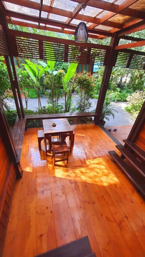 Areeya Phubeach Resort Wooden House Ban Chong Phli Extérieur photo