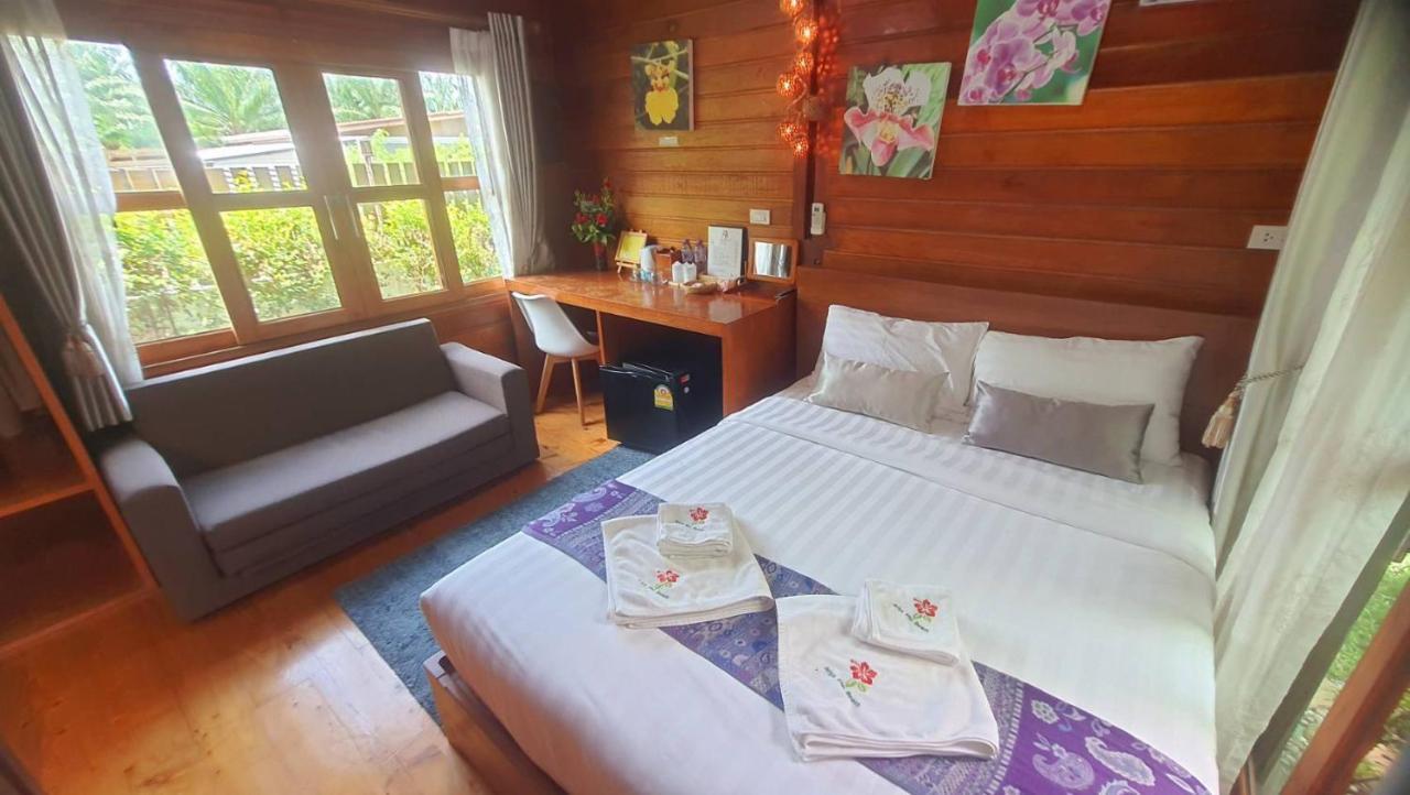 Areeya Phubeach Resort Wooden House Ban Chong Phli Extérieur photo