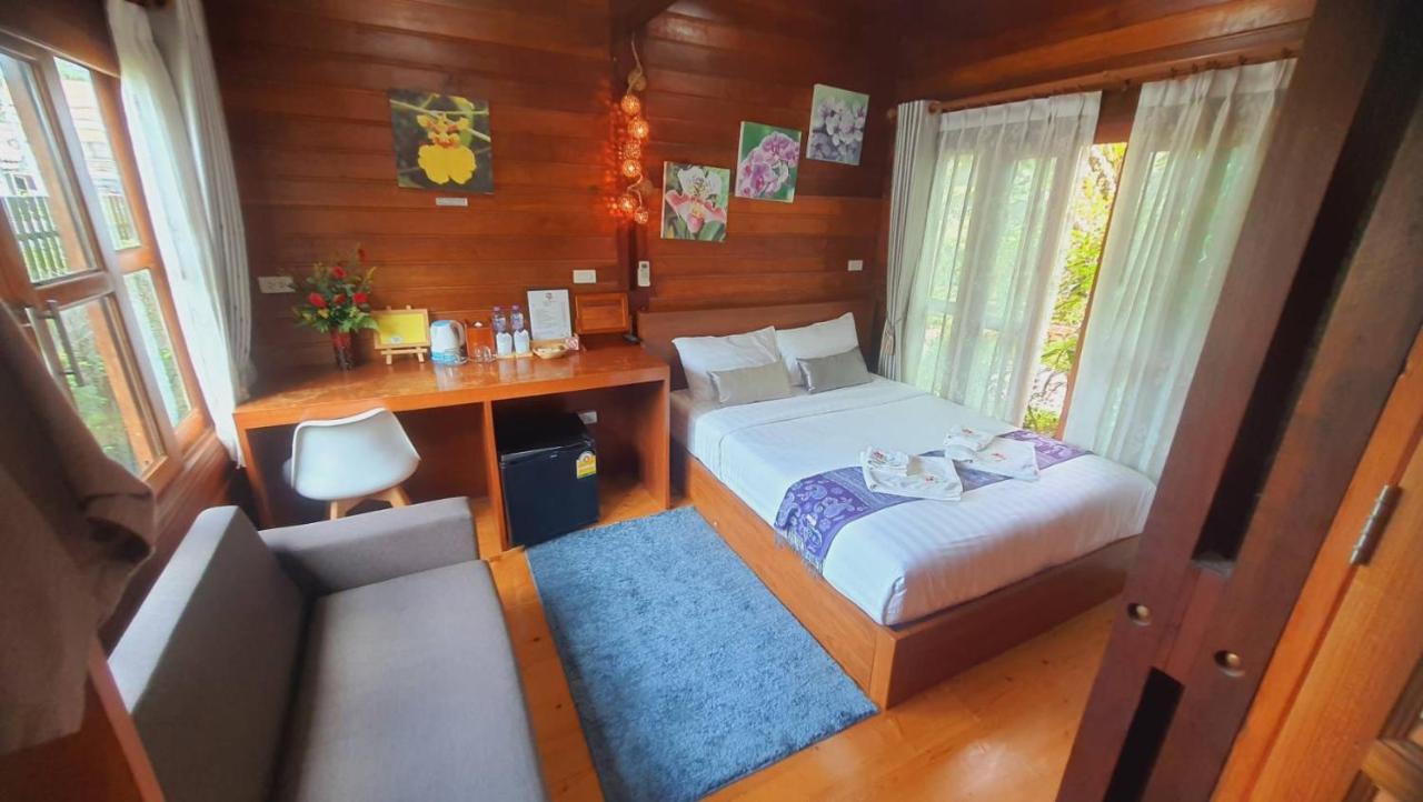 Areeya Phubeach Resort Wooden House Ban Chong Phli Extérieur photo